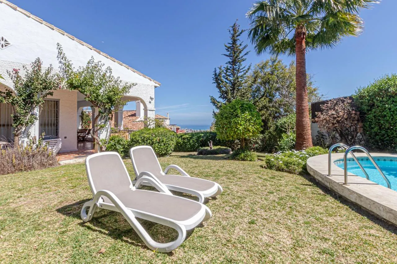 Nice Villa Anna Private Pool Garden Seaview ベナルマデナ